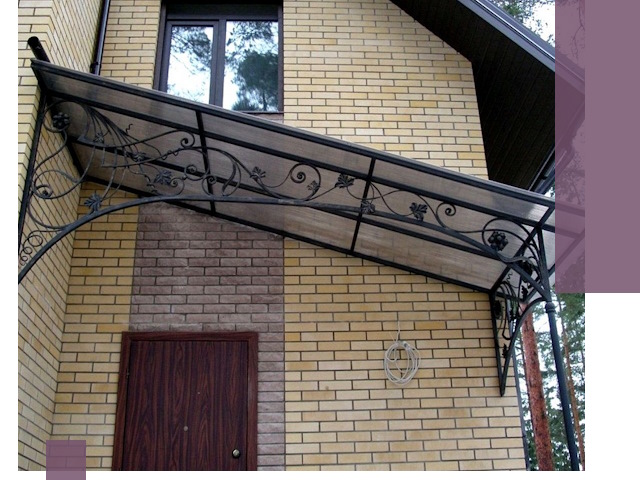 Односкатные козырьки из металла под ключ в Нальчике