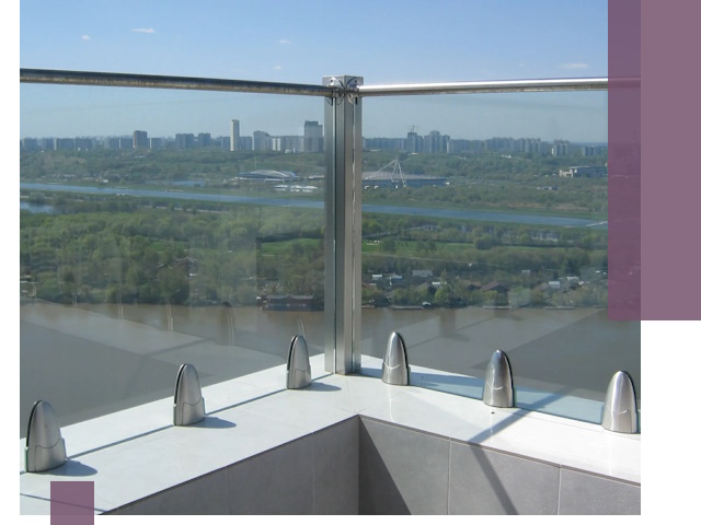 Стеклянные парапеты премиум класса в Нальчике для домов и бизнесов