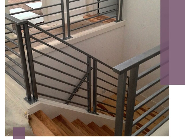 Изготовление поручней из металла и дерева в Нальчике